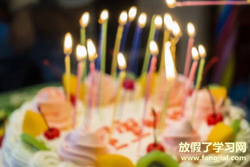 儿子过生日 妈妈的感言-儿子今天生日想表达一下妈妈的感受