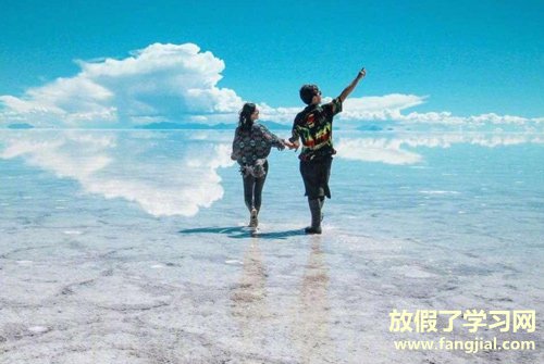 最逗女朋友开心的句子-逗女友最幽默的一句话逗女孩开心的幽默句子